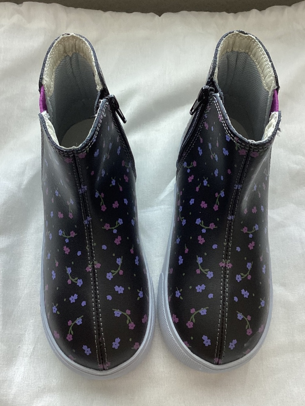 See Kai Run Kids' Keegan II High Top Sneaker, size 12